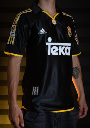 Real Madrid Visitante 01 LFP - Raul #7