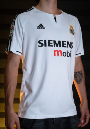 Real Madrid 03/04 LFP - Ronaldo #9